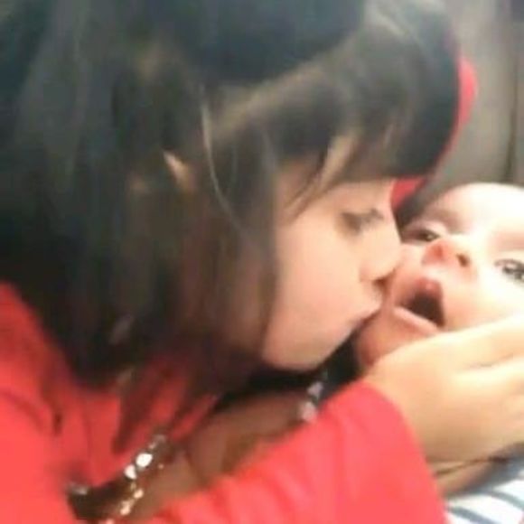 Meet your Posher, Nazia - Picture 1 of 1